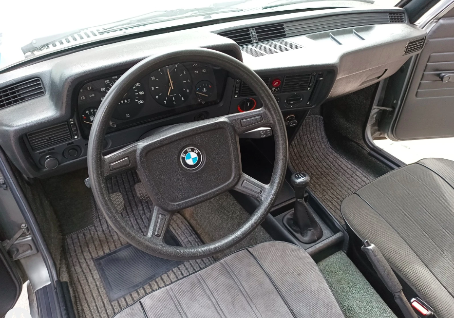 (1982) BMW 315 1.5 for sale – Classic German Engineering