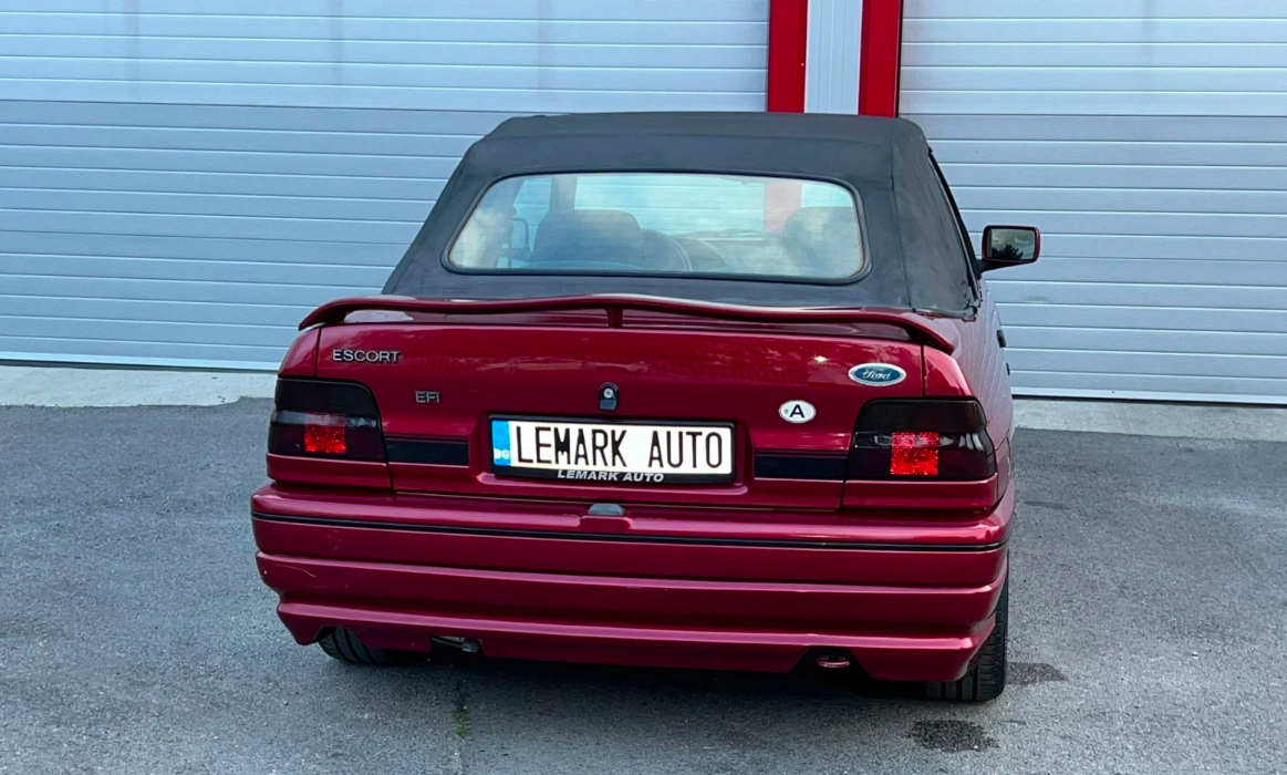 (1991) Ford Escort 1.6i Cabrio – A Well-Preserved German-Imported Classic