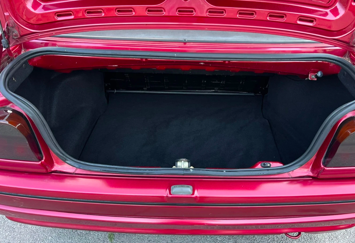 (1991) Ford Escort 1.6i Cabrio – A Well-Preserved German-Imported Classic