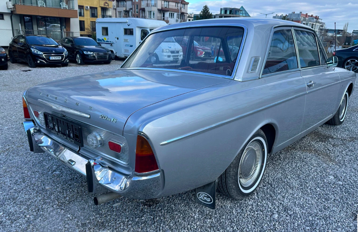 (1967) Ford Taunus 20M TS Coupé – Élégance d’une époque d’or