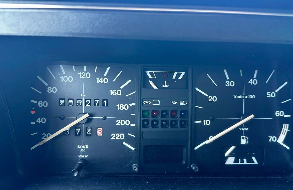 (1986) VW Golf 1.6 – Icône bien conservée de l’automobile classique