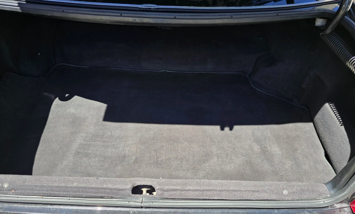 (1989) Audi 200 – A Sophisticated Executive Classic from the Late Eighties