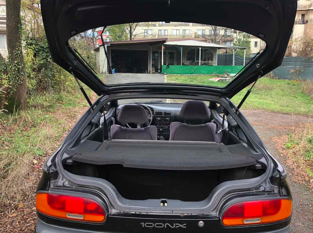 (1991) Nissan 100 – Retroklassieker in uitstekende staat