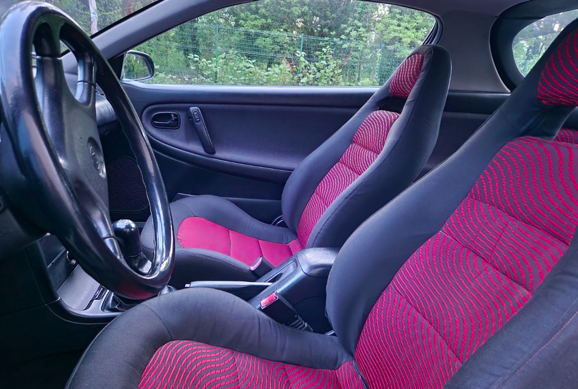 (1991) Mazda MX-3 V6 – A Rare Japanese Sports Classic Car